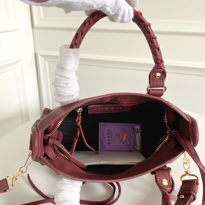 Ba1en*iaga classic city bags